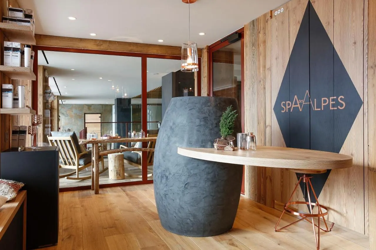 Grandes Rousses Hotel & Spa Alpe d'Huez Fransa