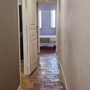 appartement-coeur-historique-aix.fr-provencehotel.com/