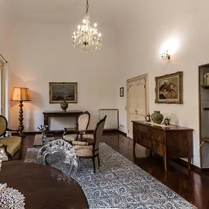 Appartamento Palazzo Pace Al Cassaro 
