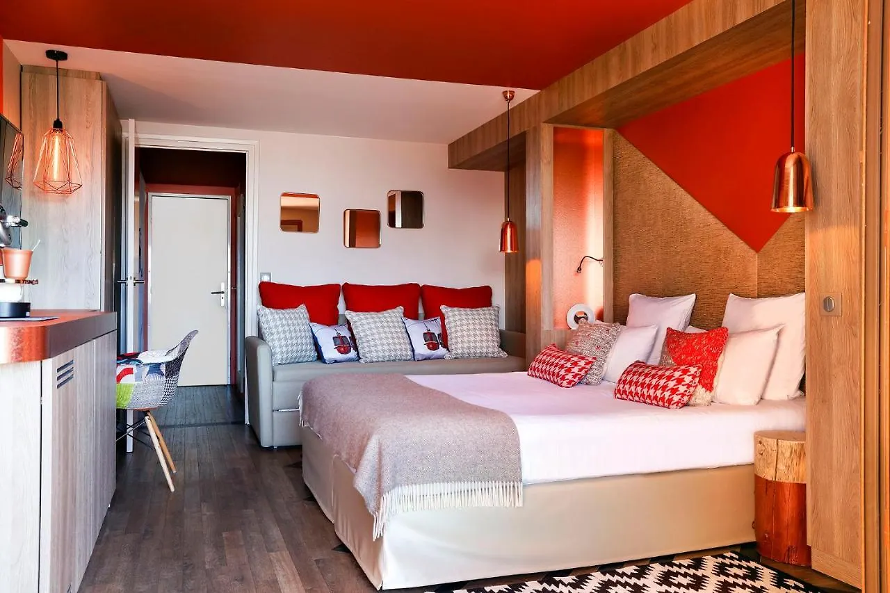 Grandes Rousses Hotel & Spa ألب دويز فرنسا